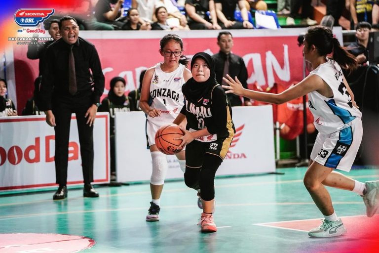 Penampilan TIM Basket Putri SMA Muhamadiyah 3 Jakarta di DBL Jakarta Series South Region